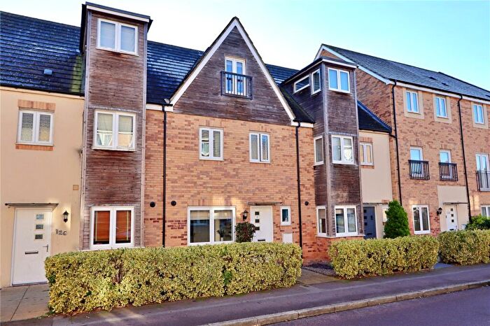 4 Bedroom Terraced House For Sale In Fonda Meadows, Oxley Park, MK4