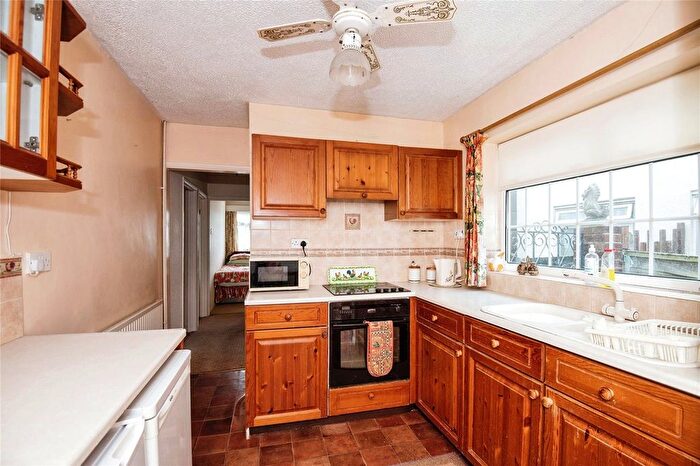 2 Bedroom Bungalow For Sale In Scocles Road, Minster On Sea, Sheerness, ME12