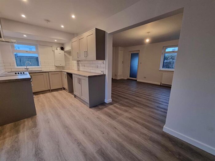 3 Bedroom Semi Detached House To Rent In Carisbrooke Road, Bristol, BS4