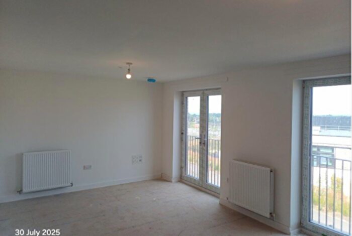 1 Bedroom Flat To Rent In Flat, Futures Court, EH21