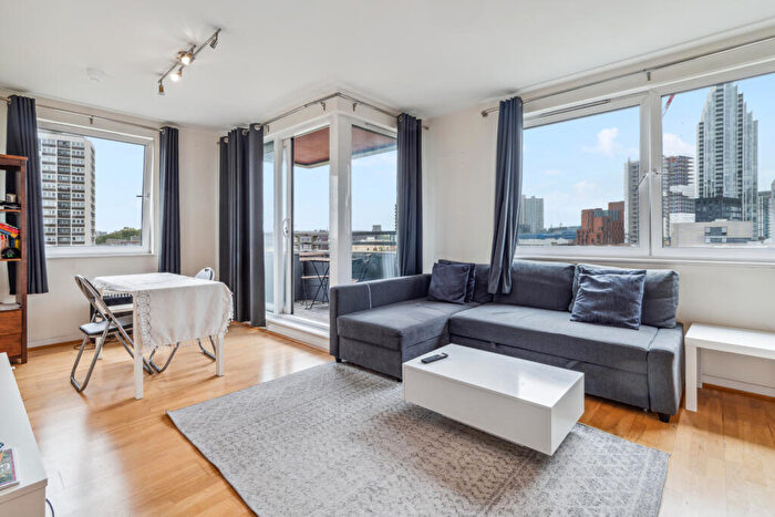 2 Bedroom Flat To Rent In The Graphite Apartments, Provost Street, N1