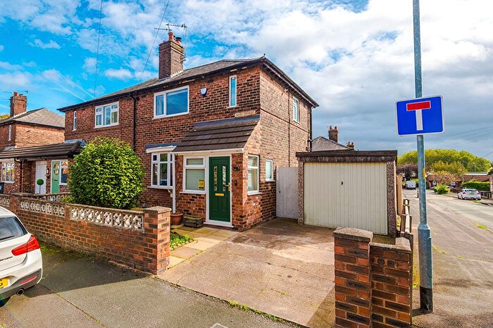 2 Bedroom Semi-Detached House For Sale In Wood Street, Warrington, WA1