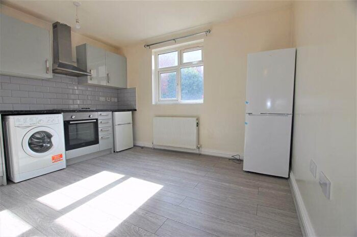 1 Bedroom Apartment To Rent In St. Georges Street, Northampton, NN1