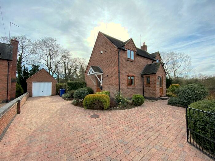2 Bedroom Cottage For Sale In Yoxall Road, Newborough, Burton-on-Trent, DE13