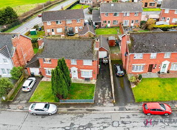 3 Bedroom Semi-Detached House For Sale In Collingwood Avenue, Craigavon, BT66