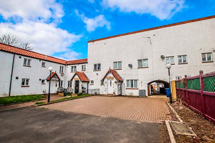 2 Bedroom Terraced House For Sale In Wildbriar, Fatfield, Washington, NE38