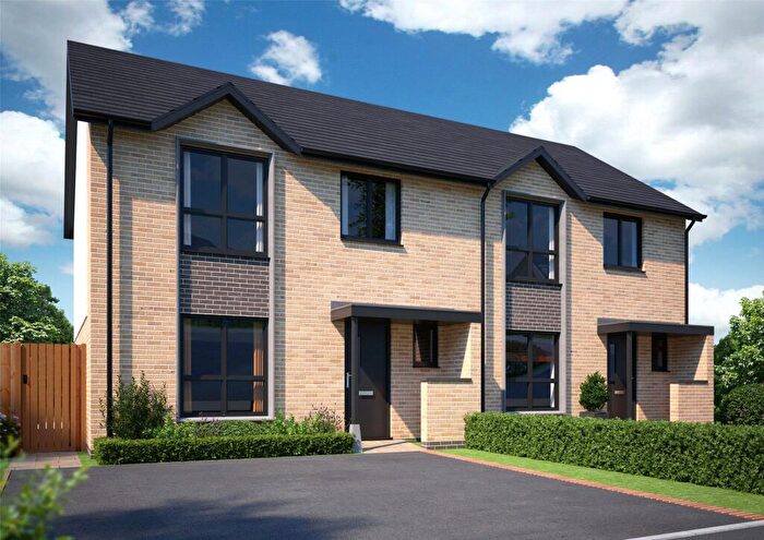 3 Bedroom Semi Detached House For Sale In Heanton Lea Gardens, Braunton, Devon, EX31