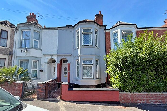 3 Bedroom Terraced House To Rent In Claremont Road, Rugby, CV21