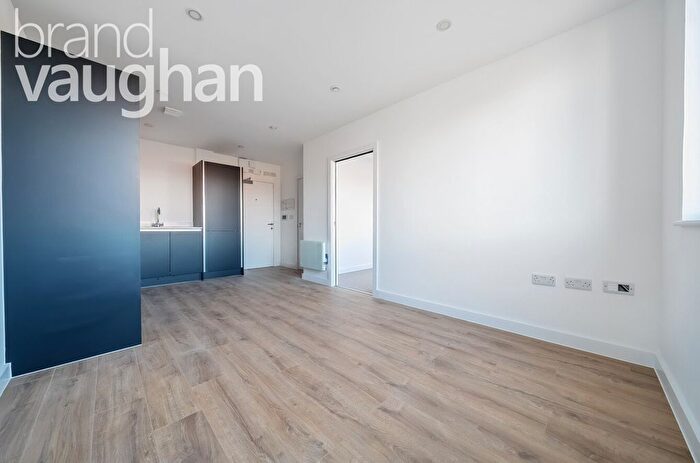 1 Bedroom Flat To Rent In Davigdor Road, Hove, Brighton And Hove, BN3
