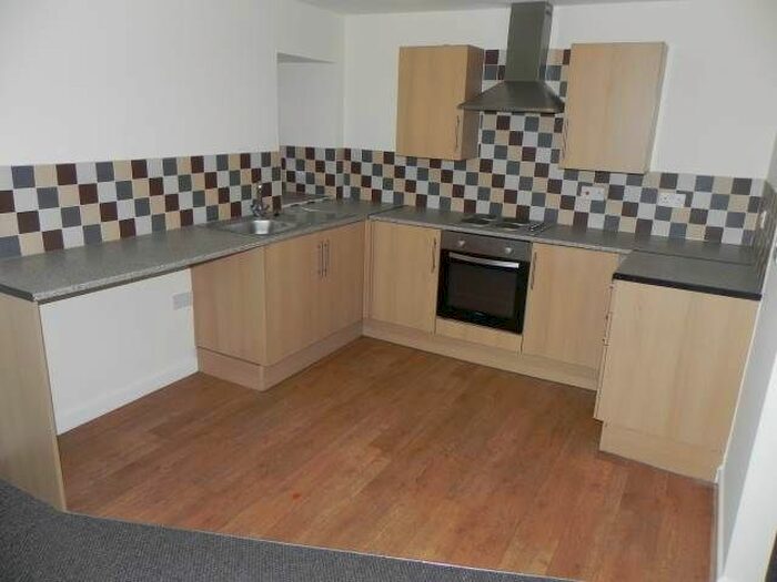 1 Bedroom Flat To Rent In Llangyfelach Road, Brynhyfryd, Swansea, SA5