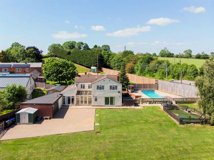 5 Bedroom Detached House For Sale In Watford, Northampton, NN6