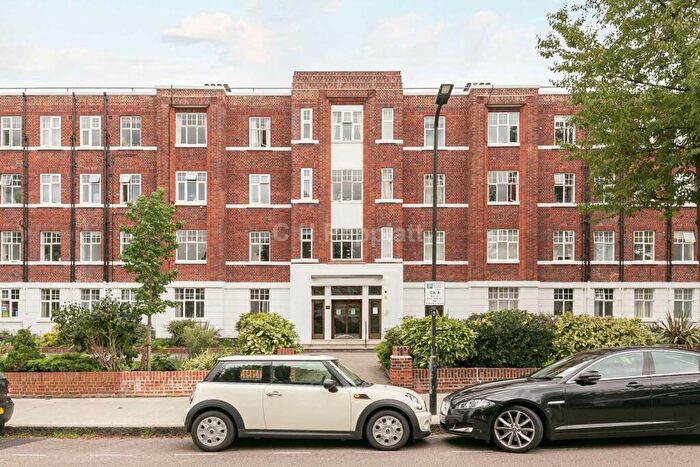 2 Bedroom Apartment To Rent In Belsize Grove, Belsize Park, NW3