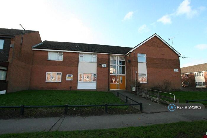 2 Bedroom Flat To Rent In Croft Court, Ellesmere Port, CH65