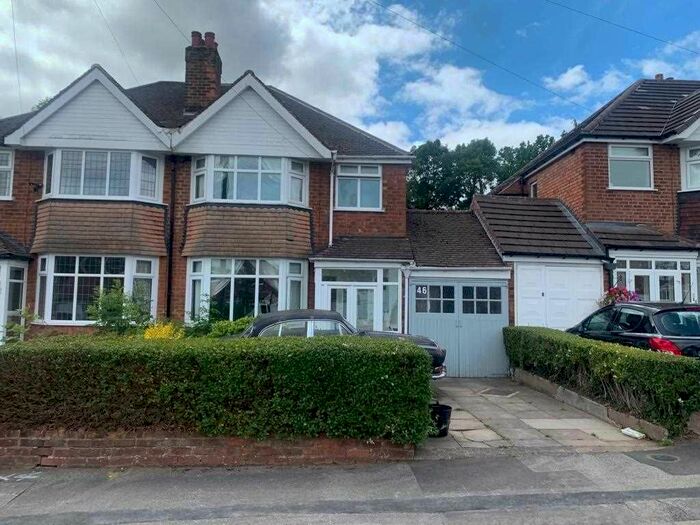 3 Bedroom Semi-Detached House To Rent In Knightsbridge Road, Solihull, B92
