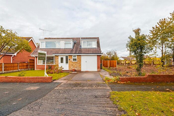 3 Bedroom Detached House For Sale In Breezehill Park, Neston, CH64