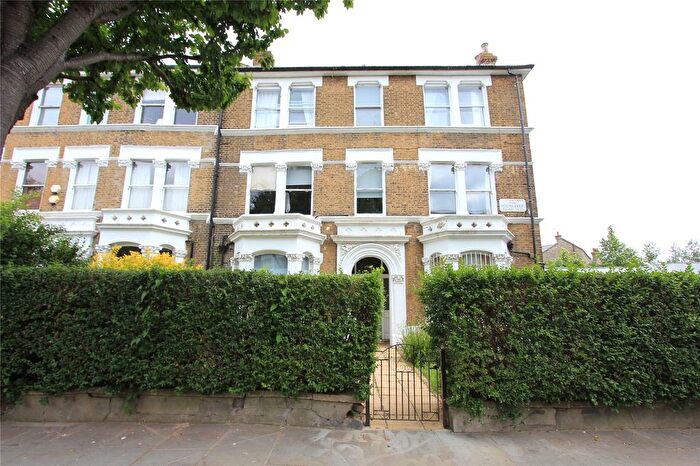 2 Bedroom Flat To Rent In Highlever Road, London, W10
