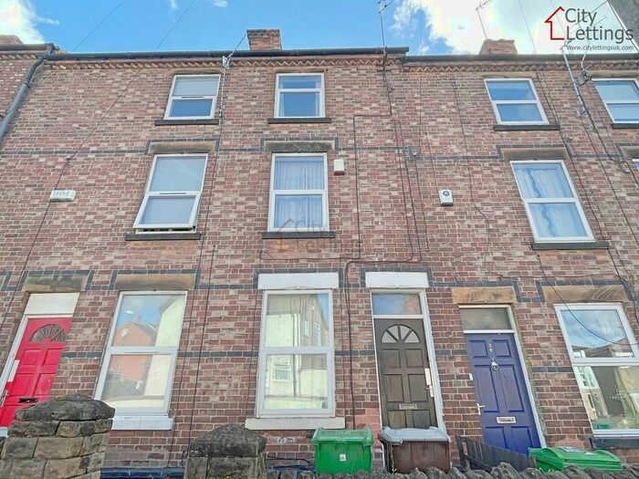 3 Bedroom Terraced House To Rent In Park Road, Lenton, NG7