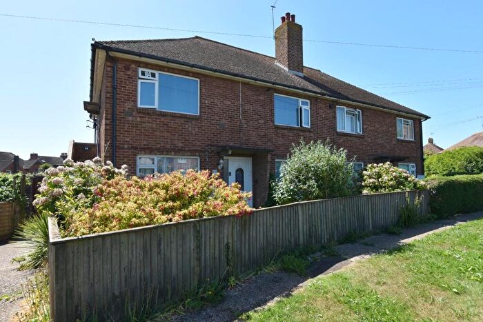 2 Bedroom Flat For Sale In Biggins Wood Road, Folkestone, CT19