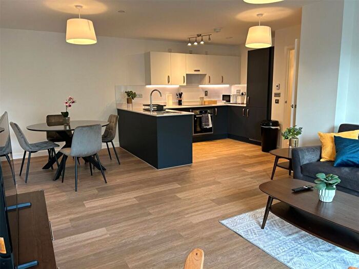 2 Bedroom Flat To Rent In Leaping Birds Rise, Walton-on-Thames, Surrey, KT12