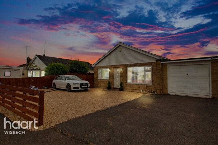 3 Bedroom Bungalow For Sale In Spencer Close, West Walton, PE14