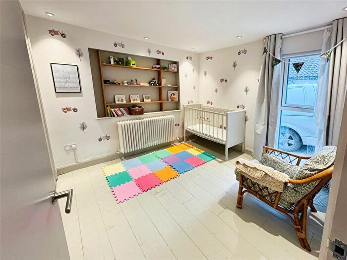3 Bedroom Bungalow For Sale In Sawyers Close, Winchester, Hampshire, SO22