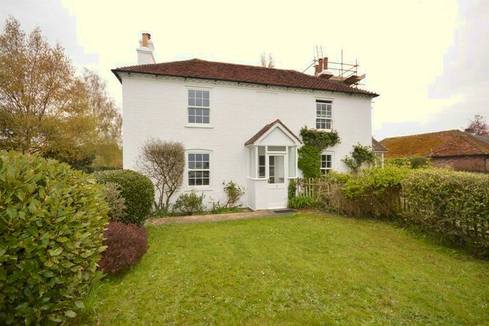 3 Bedroom Semi-Detached House To Rent In Easton Cottages, Chidham Lane, Chidham, PO18