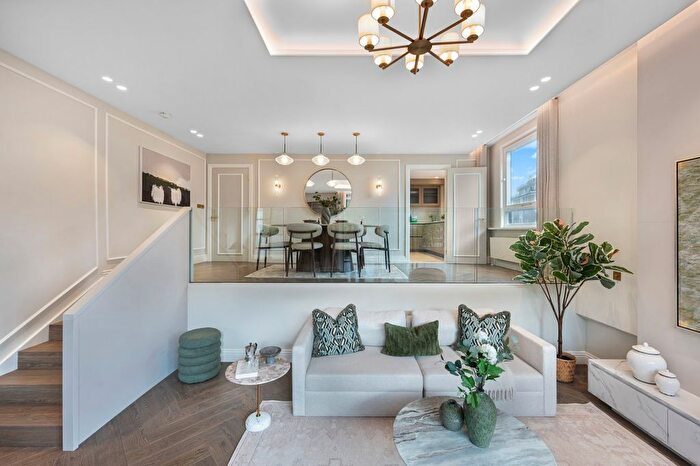 2 Bedroom Flat For Sale In The Water Gardens, Hyde Park, W2