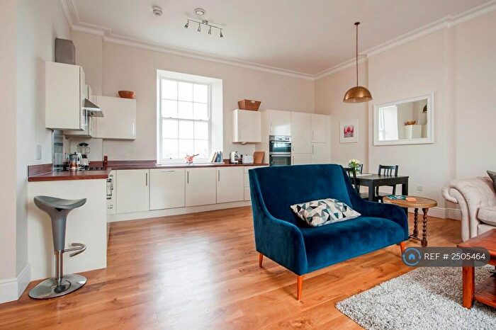 4 Bedroom Flat To Rent In Arthur Milton Street, Bristol, BS7