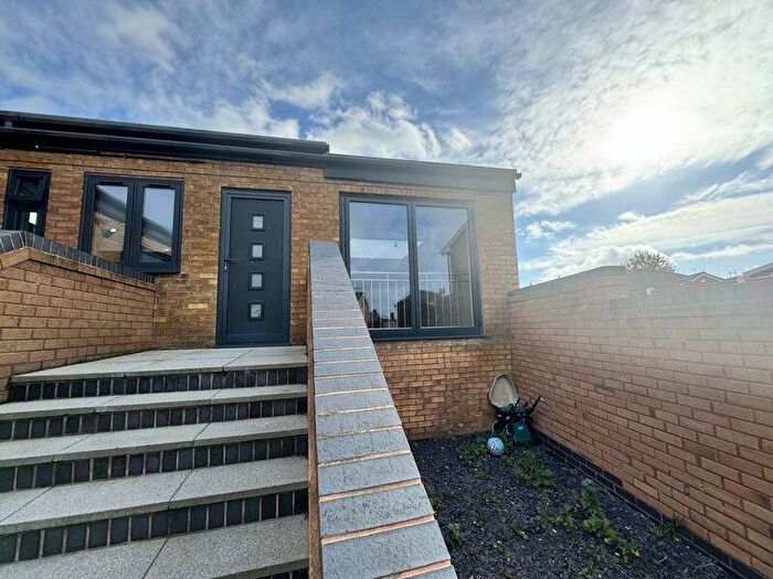 1 Bedroom Flat To Rent In Whitewater Road, Ollerton, NG22