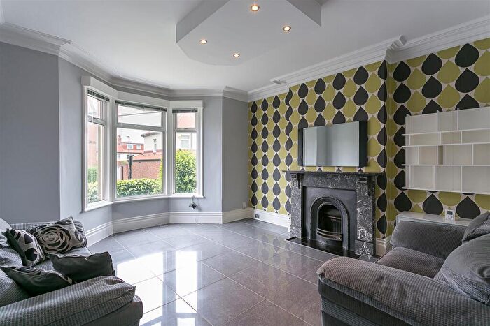 1 Bedroom Flat For Sale In Wolveleigh Terrace, Gosforth, Newcastle Upon Tyne, NE3