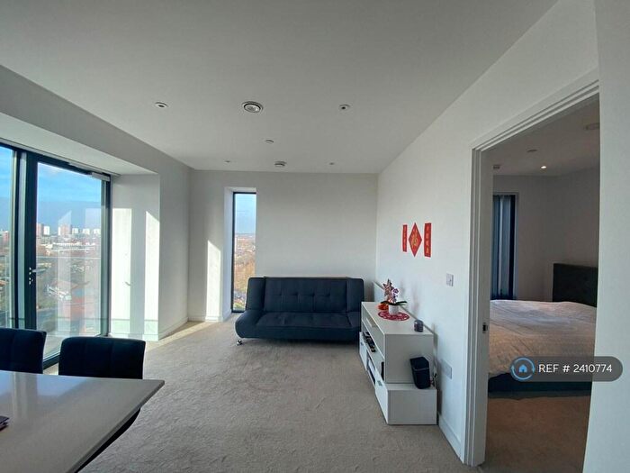 1 Bedroom Flat To Rent In Block B, Salford, M3