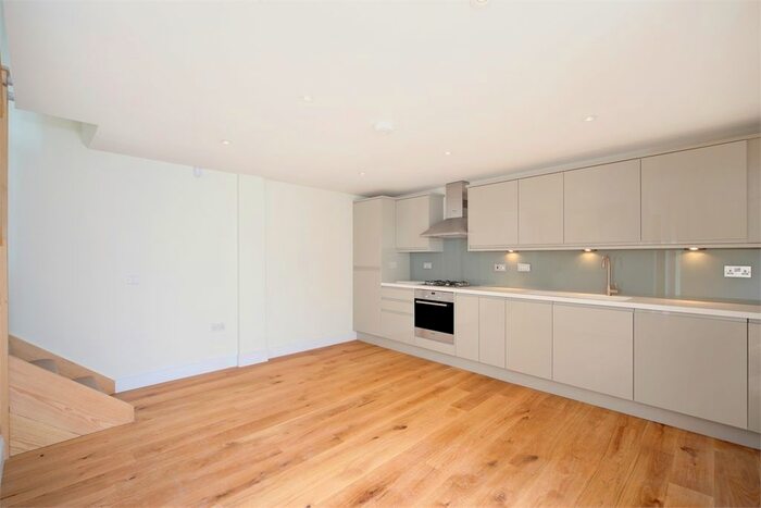 2 Bedroom Terraced House To Rent In Fovant Mews, Noyna Road, London, SW17
