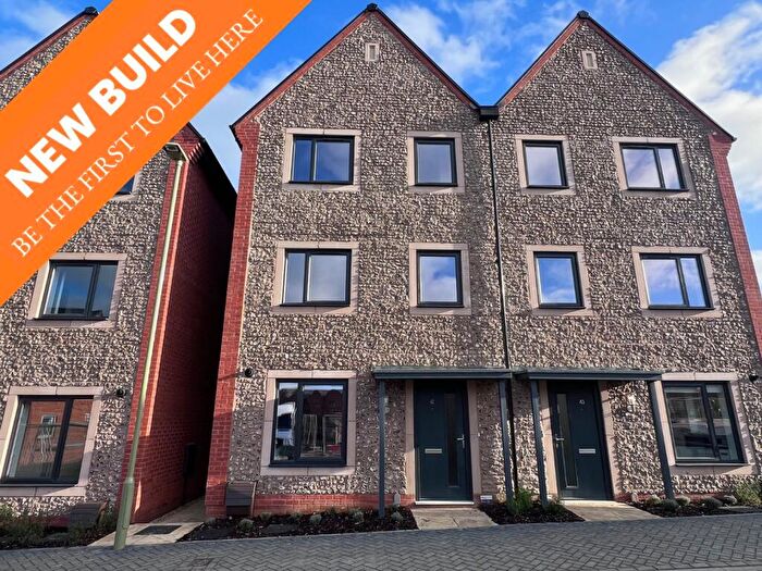 4 Bedroom House To Rent In Flagpond Road, Whiteley, Fareham, PO15