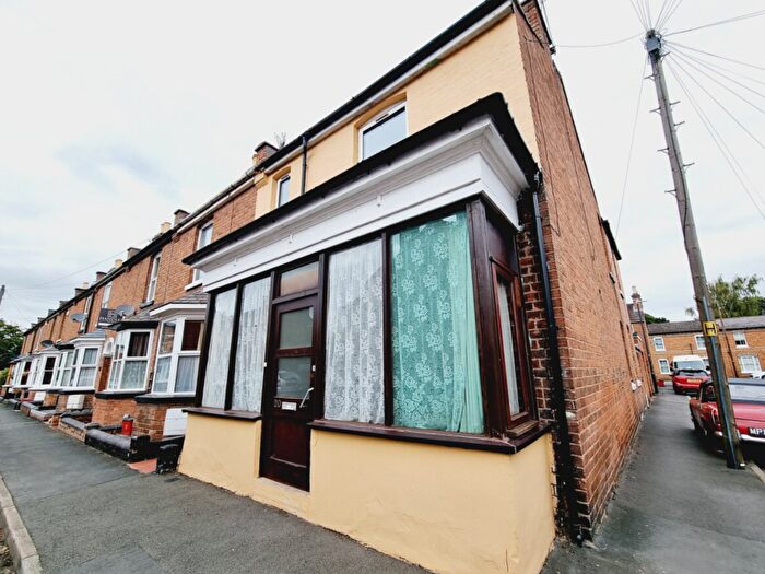 3 Bedroom Semi-Detached House To Rent In Leam Street, Leamington Spa, CV31