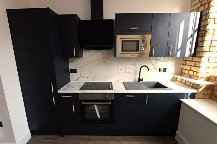 1 Bedroom Flat To Rent In St Michaels Road, Northampton, NN1