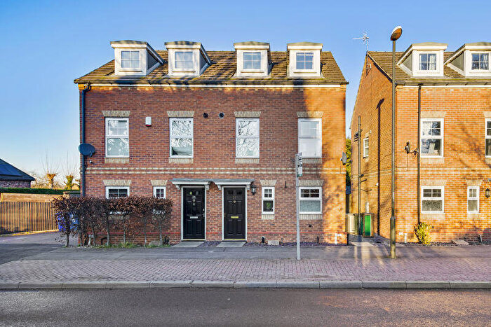 3 Bedroom Semi Detached House For Sale In Inkersall Green Road, Inkersall, Chesterfield, S43