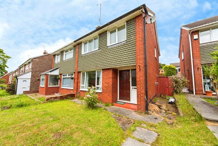 3 Bedroom Semi-Detached House For Sale In Audlem Avenue, Prenton, CH43