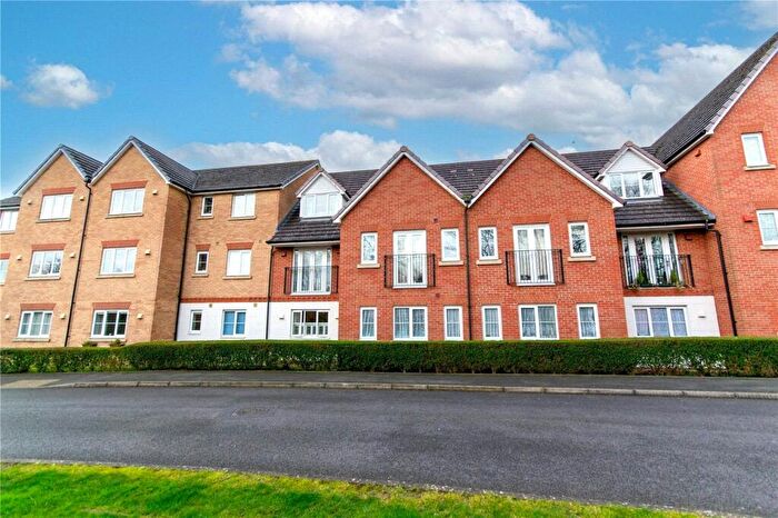 2 Bedroom Apartment To Rent In Monarch Way, Leighton Buzzard, Beds, LU7