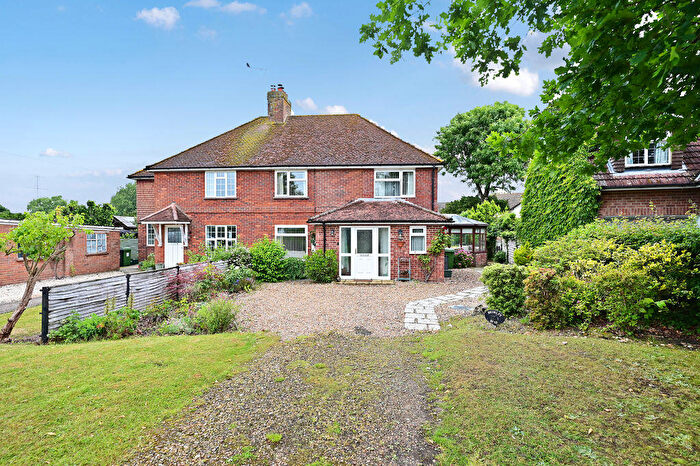 3 Bedroom Semi-Detached House For Sale In Northfield Road, Sherfield-On-Loddon, Hook, RG27
