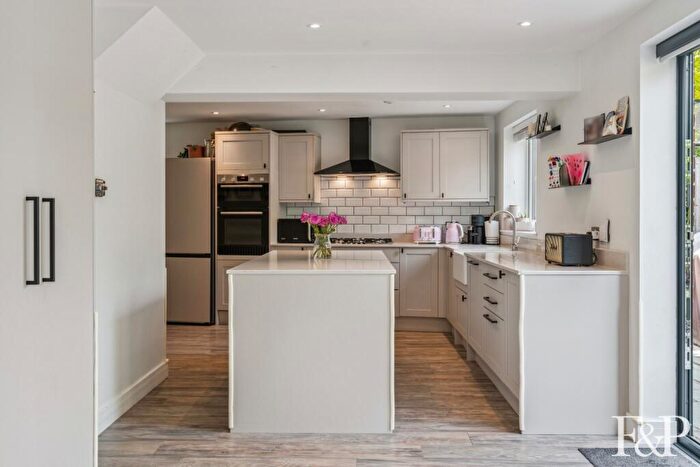 4 Bedroom Semi-Detached House For Sale In Church Walk, Burnham, SL1
