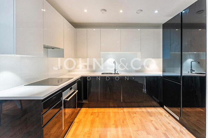 1 Bedroom Apartment To Rent In Discovery Tower, Canning Town, London, E16