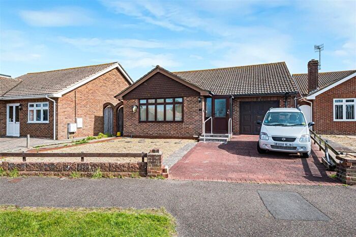 2 Bedroom Detached Bungalow For Sale In Stirling Avenue, Seaford, BN25