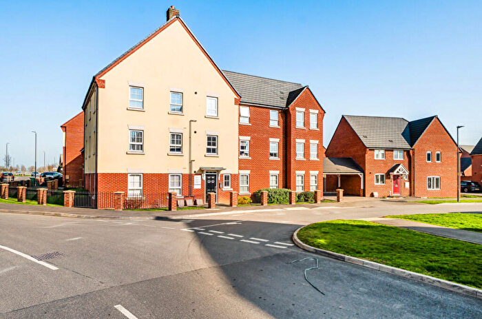 2 Bedroom Apartment For Sale In Brewery Lane, Broughton, Aylesbury, HP22