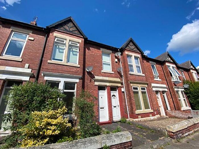 3 Bedroom Flat To Rent In Sandringham Road, South Gosforth, NE3