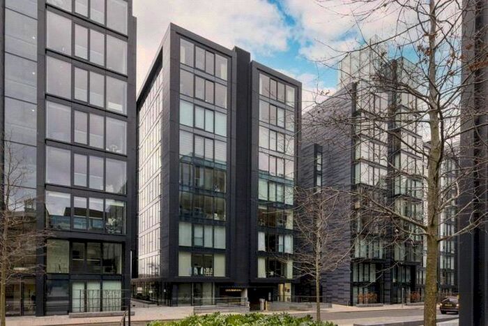 1 Bedroom Flat To Rent In Simpson Loan, Edinburgh, EH3