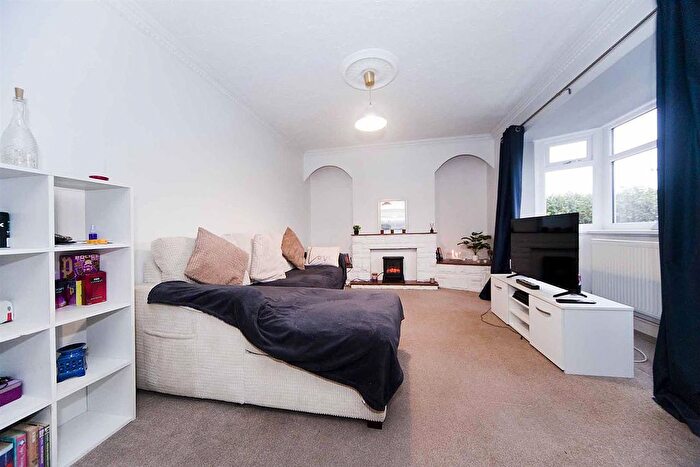 3 Bedroom Semi-detached House For Sale In Wynyard Road, Hartlepool, TS25