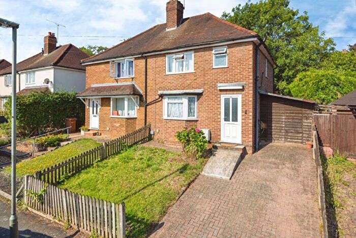 3 Bedroom Semi-Detached House For Sale In Woodside Road, Guildford, Surrey, GU2