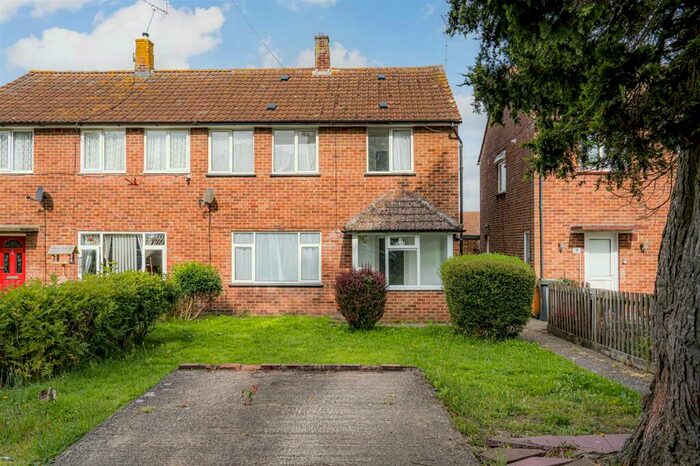 3 Bedroom Semi-Detached House To Rent In Dorset Road, Canterbury, CT1