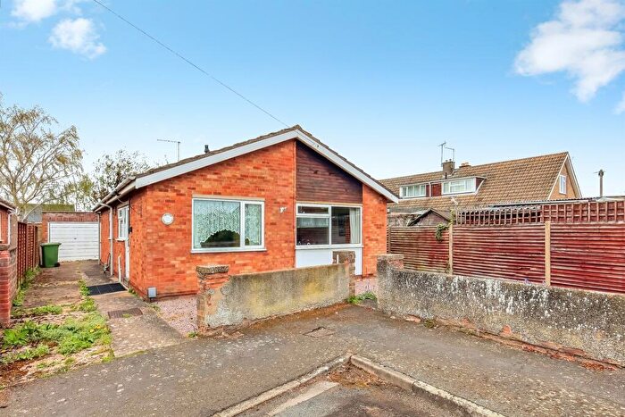 2 Bedroom Detached Bungalow For Sale In Churchfield Way, Whittlesey, Peterborough, PE7