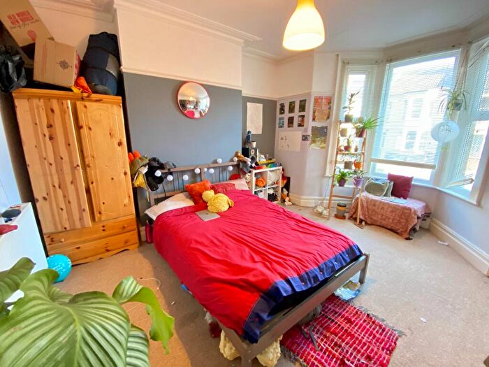 5 Bedroom Terraced House To Rent In Gloucester Road, Horfield, Bristol, BS7